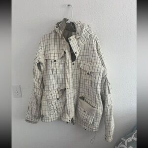 Women’s Medium Snowboarding Jacket